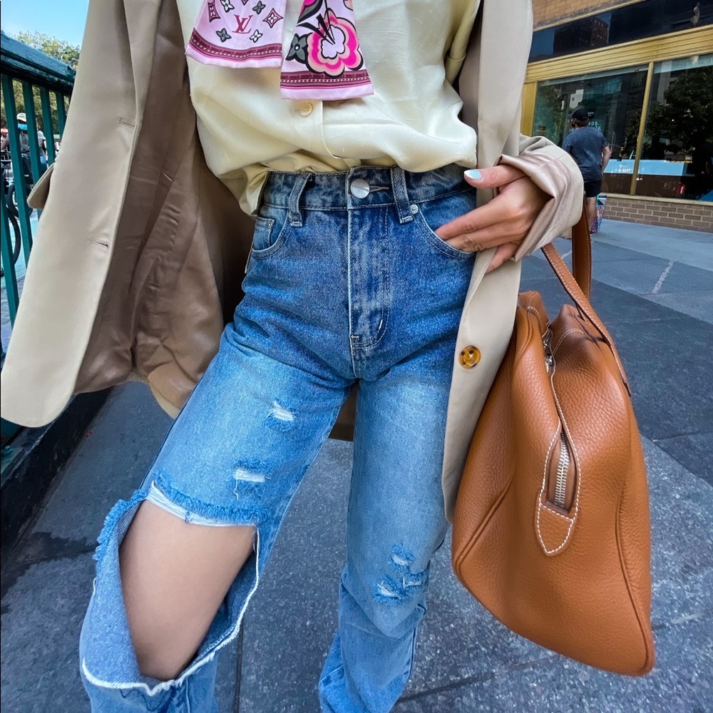 Revolve Superdown Dylan Distressed Denim Jean Mid Blue Wash XS $72